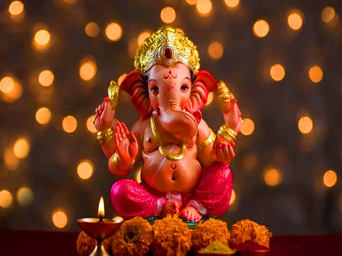 भाद्रपद चतुर्थी से ही क्यों शुरू होता है गणेश उत्सव है? ये है रोचक वजह भाद्रपद चतुर्थी से ही क्यों शुरू होता है गणेश उत्सव है? ये है रोचक वजह