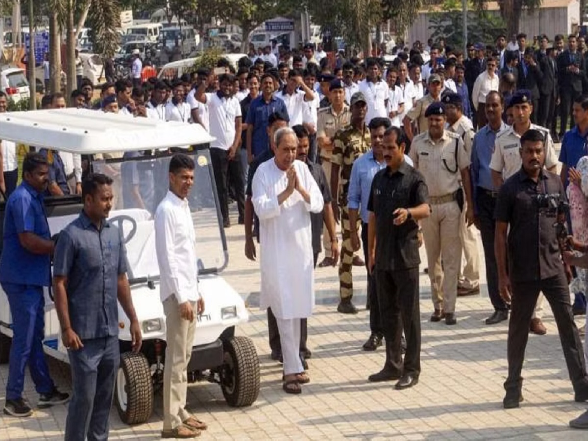 Odisha News: Z+ରୁ ଉଠିଲା ଭରସା, ଏଣିକି ମୁଖ୍ୟମନ୍ତ୍ରୀଙ୍କ ସୁରକ୍ଷା କରିବ ସ୍ୱତନ୍ତ୍ର ସ୍କ୍ୱାଡ୍ Odisha News: Z+ରୁ ଉଠିଲା ଭରସା, ଏଣିକି ମୁଖ୍ୟମନ୍ତ୍ରୀଙ୍କ ସୁରକ୍ଷା କରିବ ସ୍ୱତନ୍ତ୍ର ସ୍କ୍ୱାଡ୍