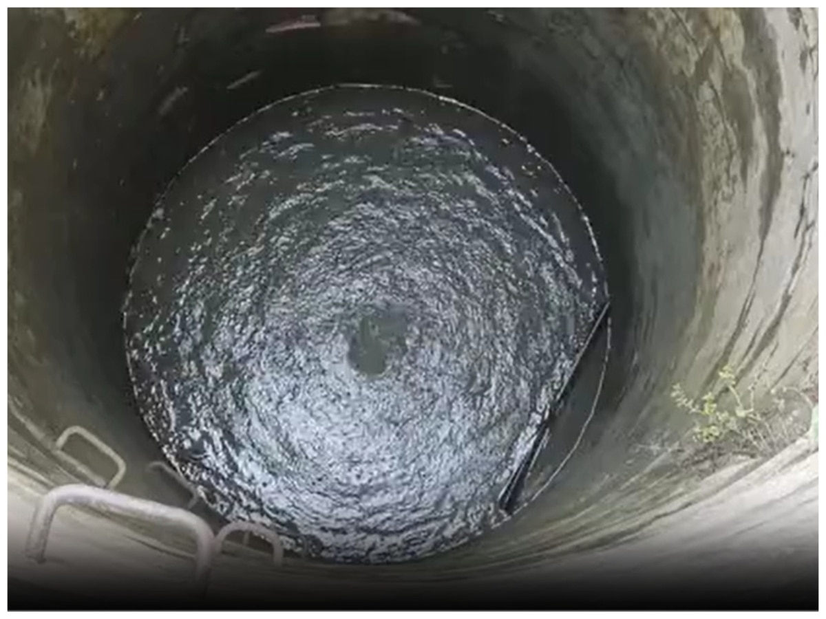 भागलपुर में वर्षों से सूखे कुएं में अचानक उबलने लगा पानी