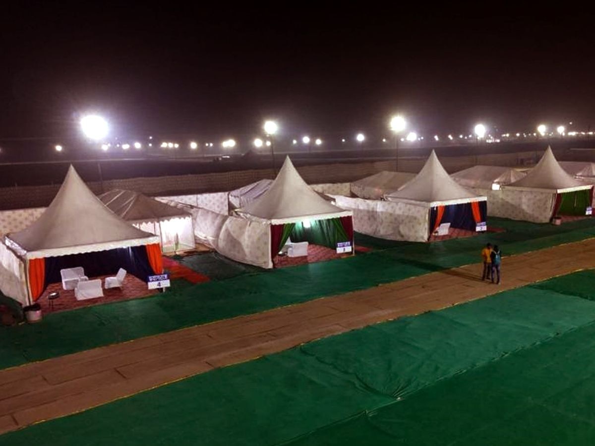 Yogi Government Set Up Tent City in Prayagraj  