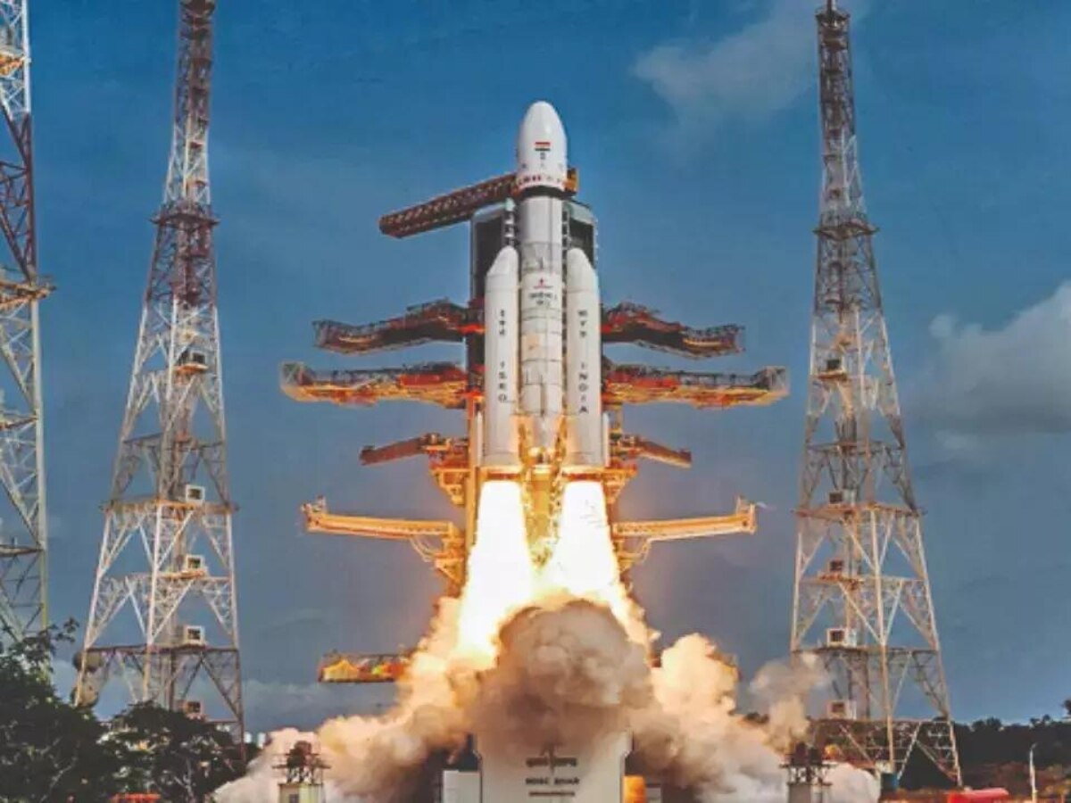अब 'Bikini' लॉन्च करेगा इसरो, जानिए क्या है इंडियन स्पेस एजेंसी का अगला प्लान?