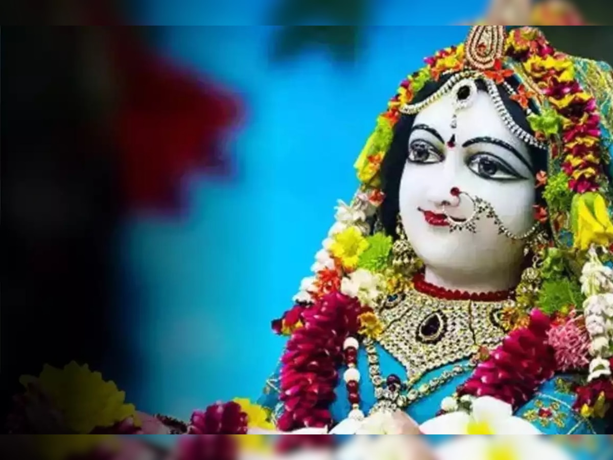 Radha Ashtami: राधाष्टमी पर श्रद्धालुओं ने डल झील में लगाई आस्था की डुबकी