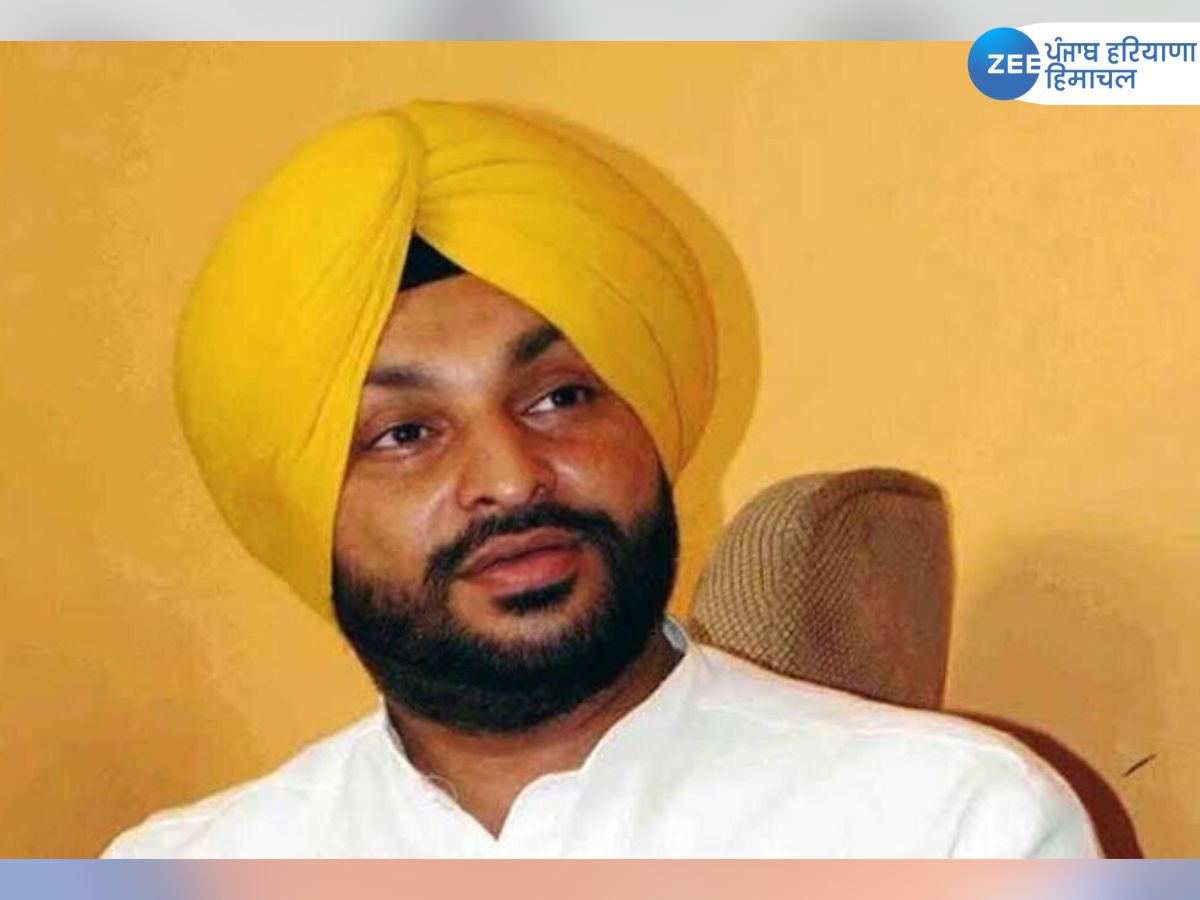 India-Canada News: ਕੈਨੇਡਾ-ਭਾਰਤ ਤਲਖ਼ੀਆਂ ਵਿਚਾਲੇ ਰਵਨੀਤ ਬਿੱਟੂ ਦਾ ਬਿਆਨ, "...ਭੁਗਤਣਾ ਪੰਜਾਬ ਦੇ ਲੋਕਾਂ ਨੂੰ ਪੈਂਦਾ ਹੈ" India-Canada News: ਕੈਨੇਡਾ-ਭਾਰਤ ਤਲਖ਼ੀਆਂ ਵਿਚਾਲੇ ਰਵਨੀਤ ਬਿੱਟੂ ਦਾ ਬਿਆਨ, "...ਭੁਗਤਣਾ ਪੰਜਾਬ ਦੇ ਲੋਕਾਂ ਨੂੰ ਪੈਂਦਾ ਹੈ"