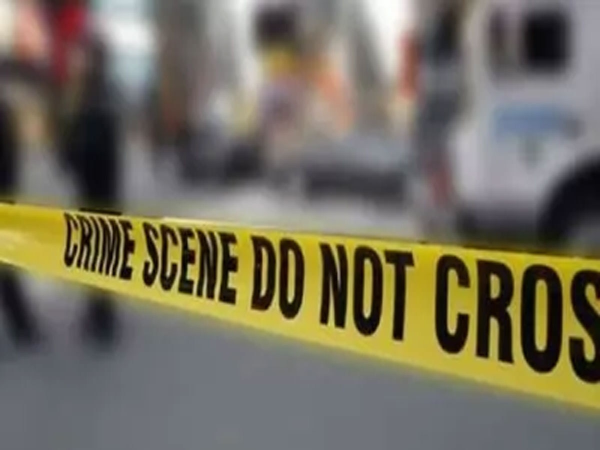Sriganganagar News: घर से 250 मीटर की दूरी पर युवक की चाकुओं से गोदकर हत्या, हत्यारों की तलाश में जुटी पुलिस 