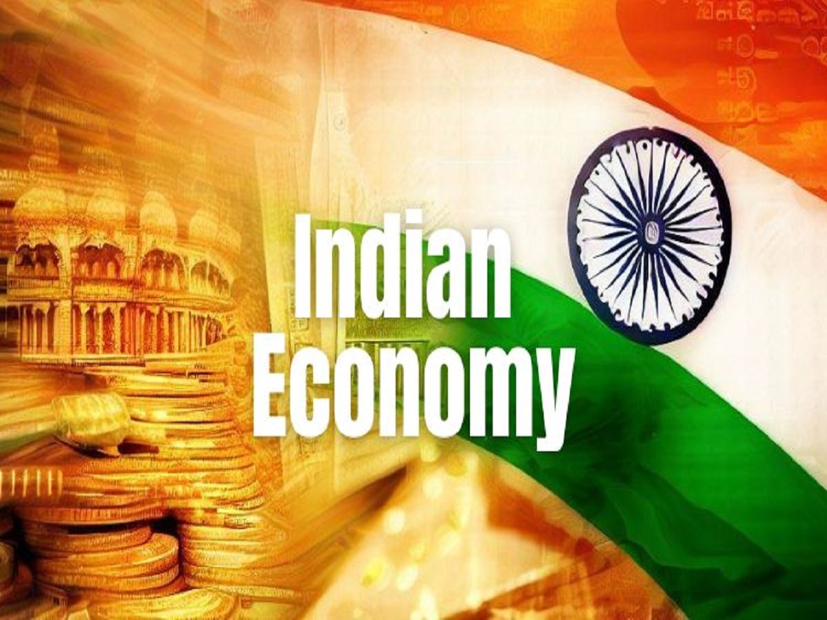 Global Economy में आ रही गिरावट, भारत तेजी से बढ़ रहा है आगे