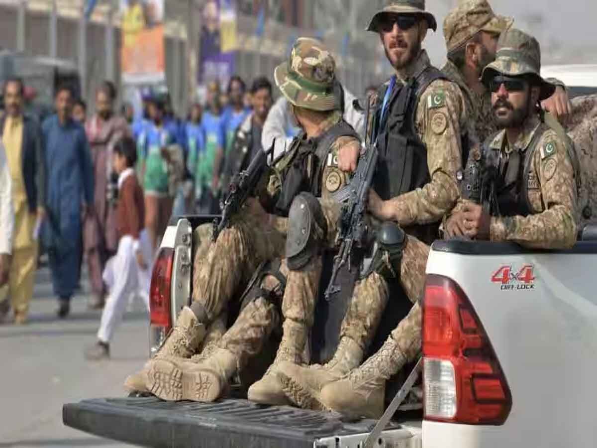 Pakistan Army: बॉर्डर ही नहीं अब पाकिस्तान की खेती भी संभालेगी सेना, 10 लाख एकड़ जमीन का करेगी अधिग्रहण