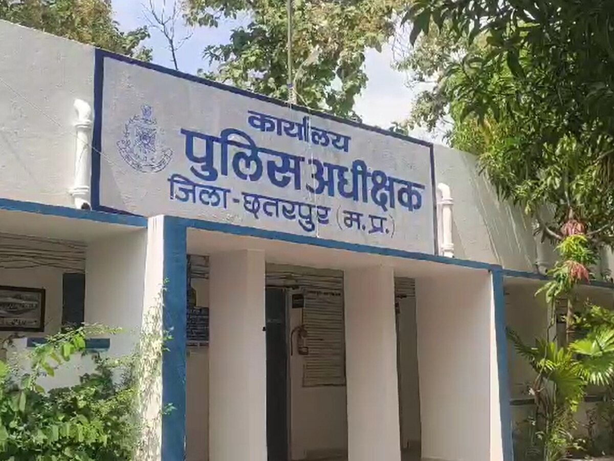 MP News: दलित छात्र को ड्रेस के बदले मिली खुना खच्चर सजा, पुलिस का रवैया गुस्से से भर देगा