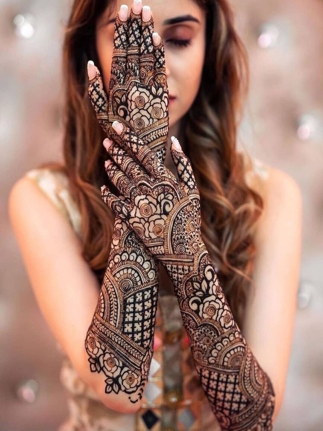 Pin by Chitra Patel on Mehandi | Mehndi designs, Henna mehndi, Mehndi