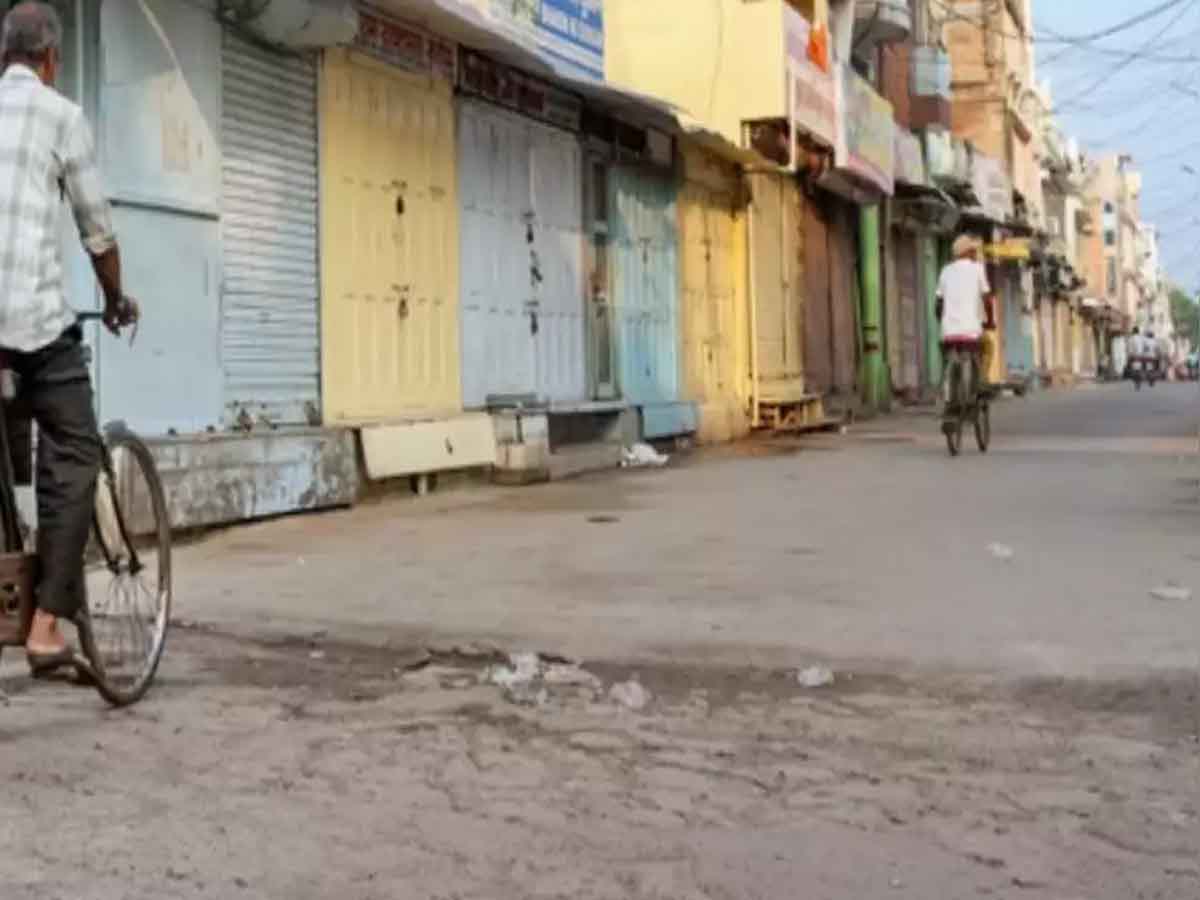 Karnataka Bandh:कावेरी विवाद पर आज कर्नाटक बंद, जानें क्या रहेगा खुला और क्या रहेगा बंद? Karnataka Bandh:कावेरी विवाद पर आज कर्नाटक बंद, जानें क्या रहेगा खुला और क्या रहेगा बंद?
