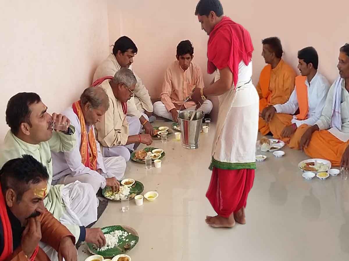 Sarva Pitru Amavasya 2023 Shradh 14 october date vidhi upay puja Sarva Pitru Amavasya 2023