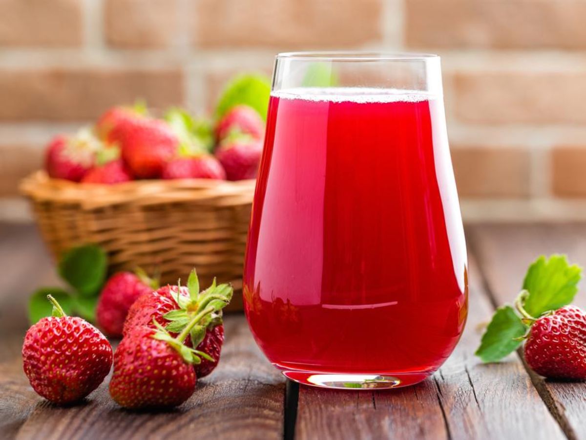 स्ट्रॉबेरी का जूस