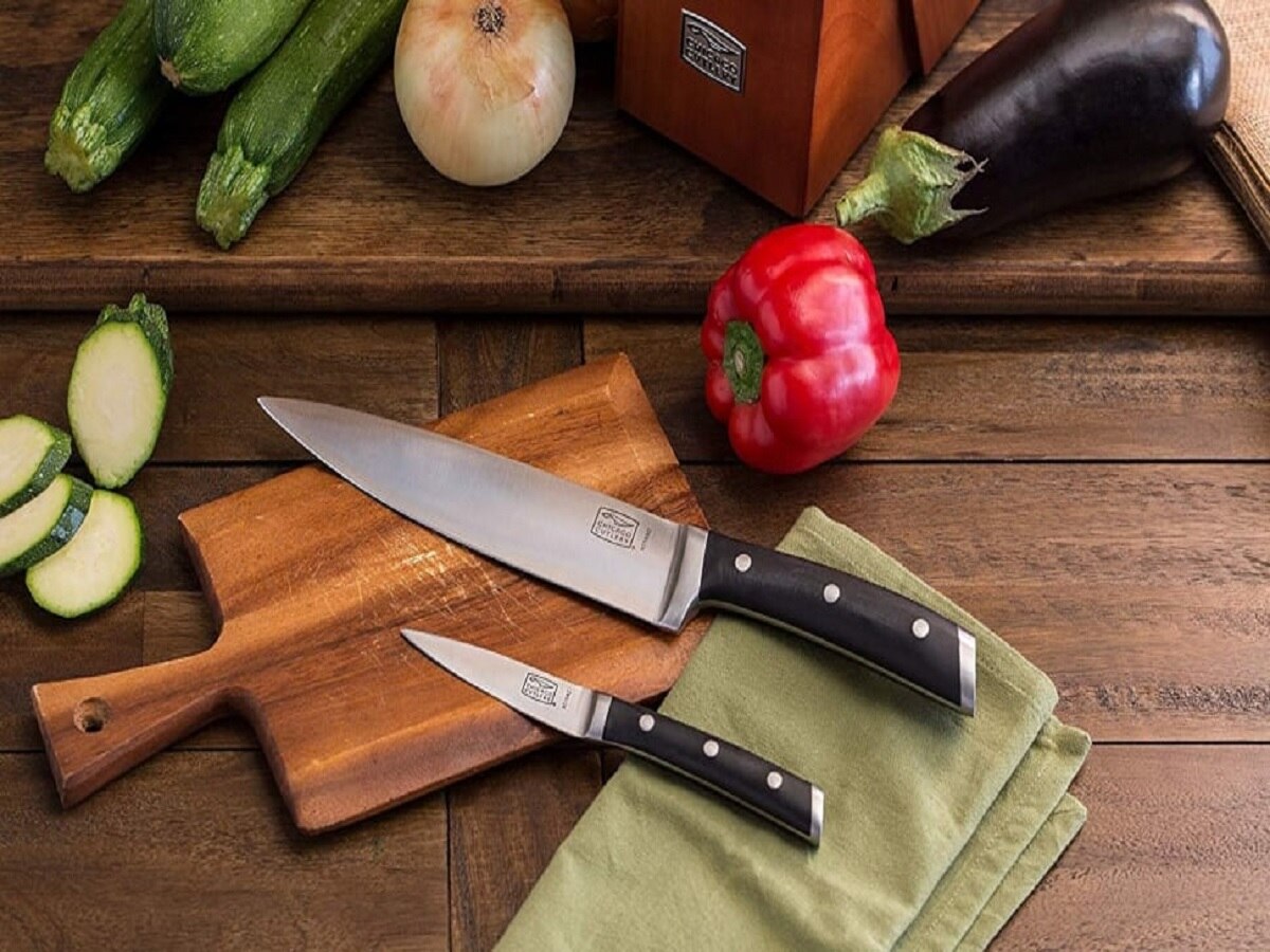 Vastu Tips: किचन में इस जगह भूलकर भी न रखें चाकू, नहीं तो दिन-रात होगा गृहक्लेश