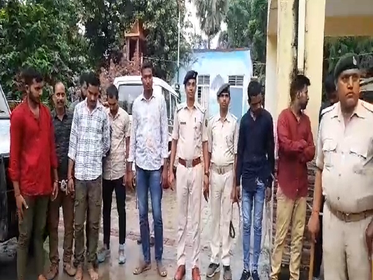 Bihar Sipahi Bharti 2023: सिपाही भर्ती परीक्षा में केंद्राधीक्षक सहित 11 गिरफ्तार, मुख्य सरगना कोचिंग संचालक फरार