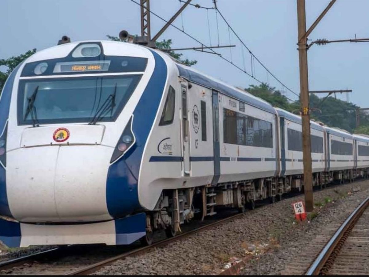 When will Vande Bharat sleeper train start?
