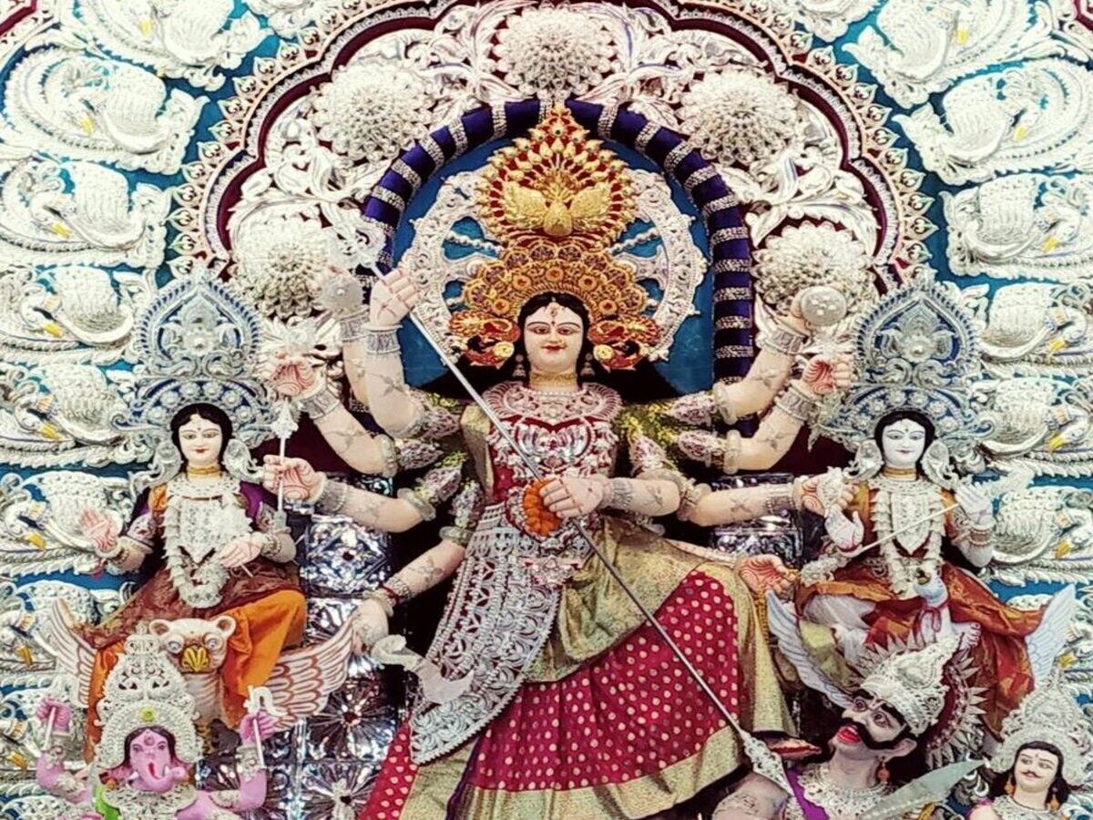 Durga Puja 2023: ଦଶହରା ପାଇଁ ଚଳଚଞ୍ଚଳ ଦ୍ୱୈତନଗରୀ; ଗାଇଡଲାଇନ ଜାରି କଲା କମିଶନରେଟ ପୋଲିସ 