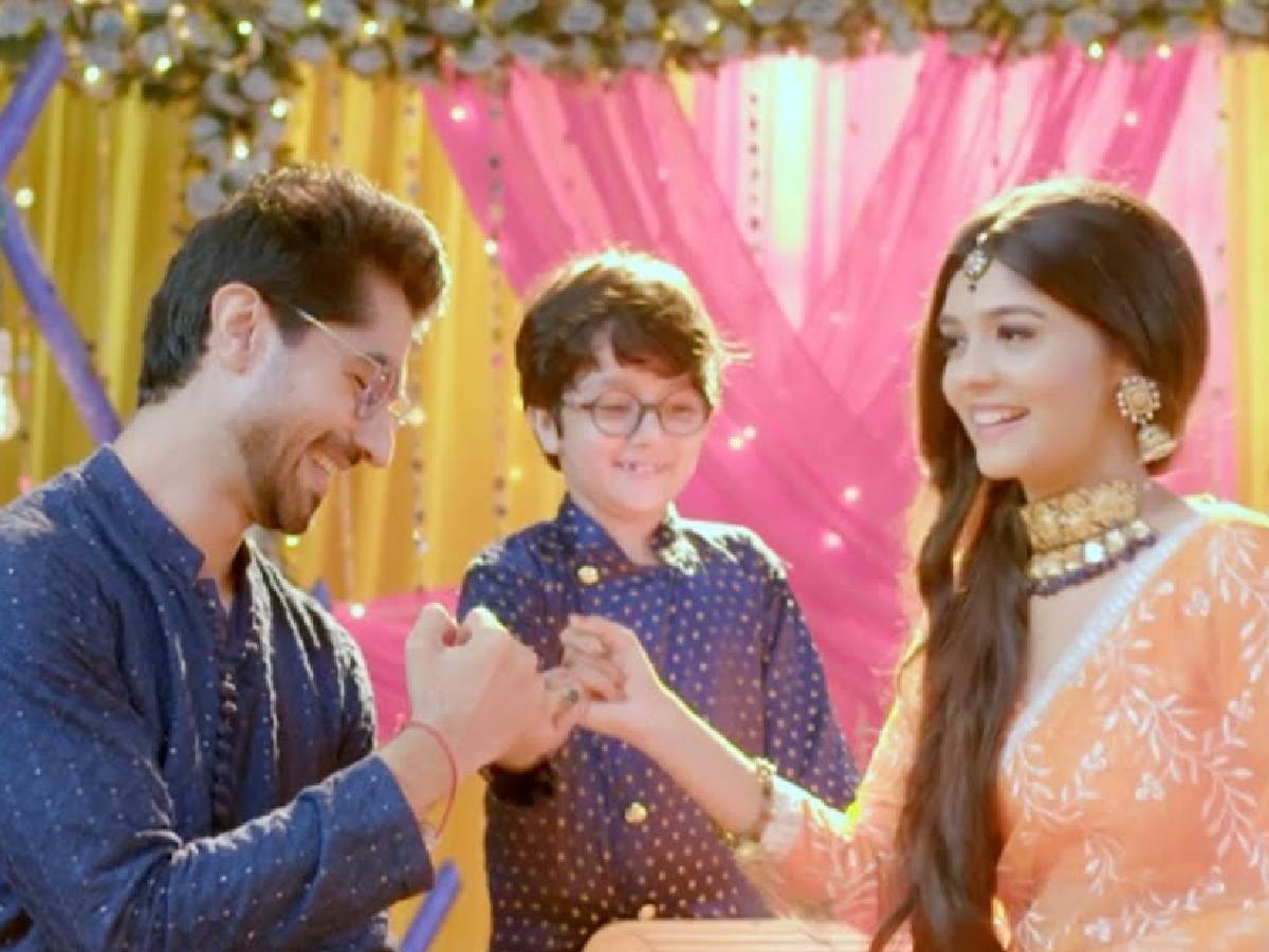  YRKKH Upcoming Twist: संगीत फंक्शन में बिगड़ेगी अक्षरा की तबीयत, रो-रोकर आरोही का होगा बुरा हाल 