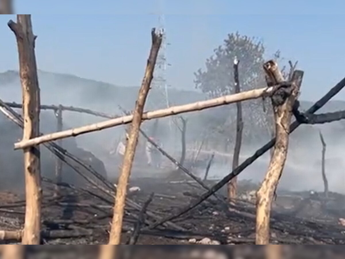 Nalagarh: नालागढ़ में अग्निकांड से हुआ लाखों का नुकसान, दो परिवारों के घर जलकर खाक