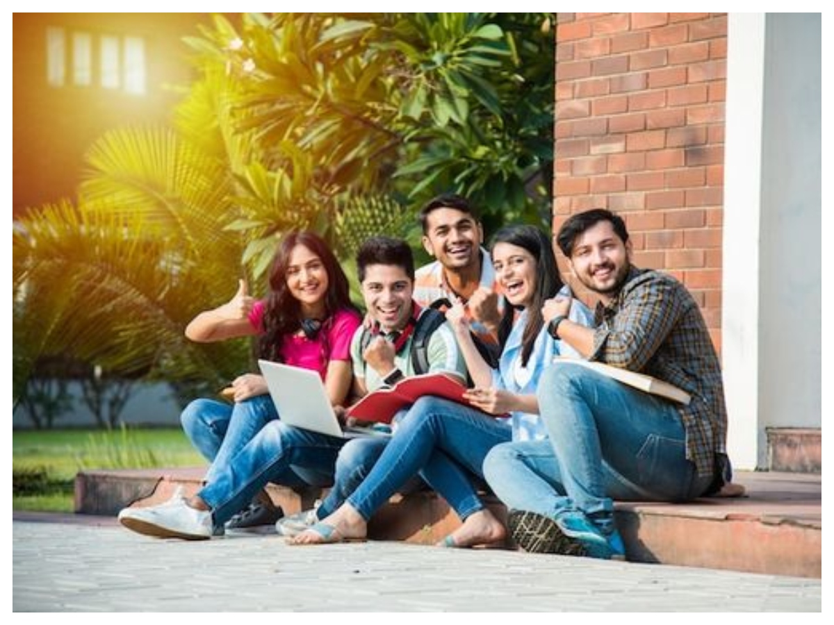 Top MBA Low Fees Colleges Of India Get Placement Highest Package top-mba-low-fees-colleges-of-india-get-placement-highest-package