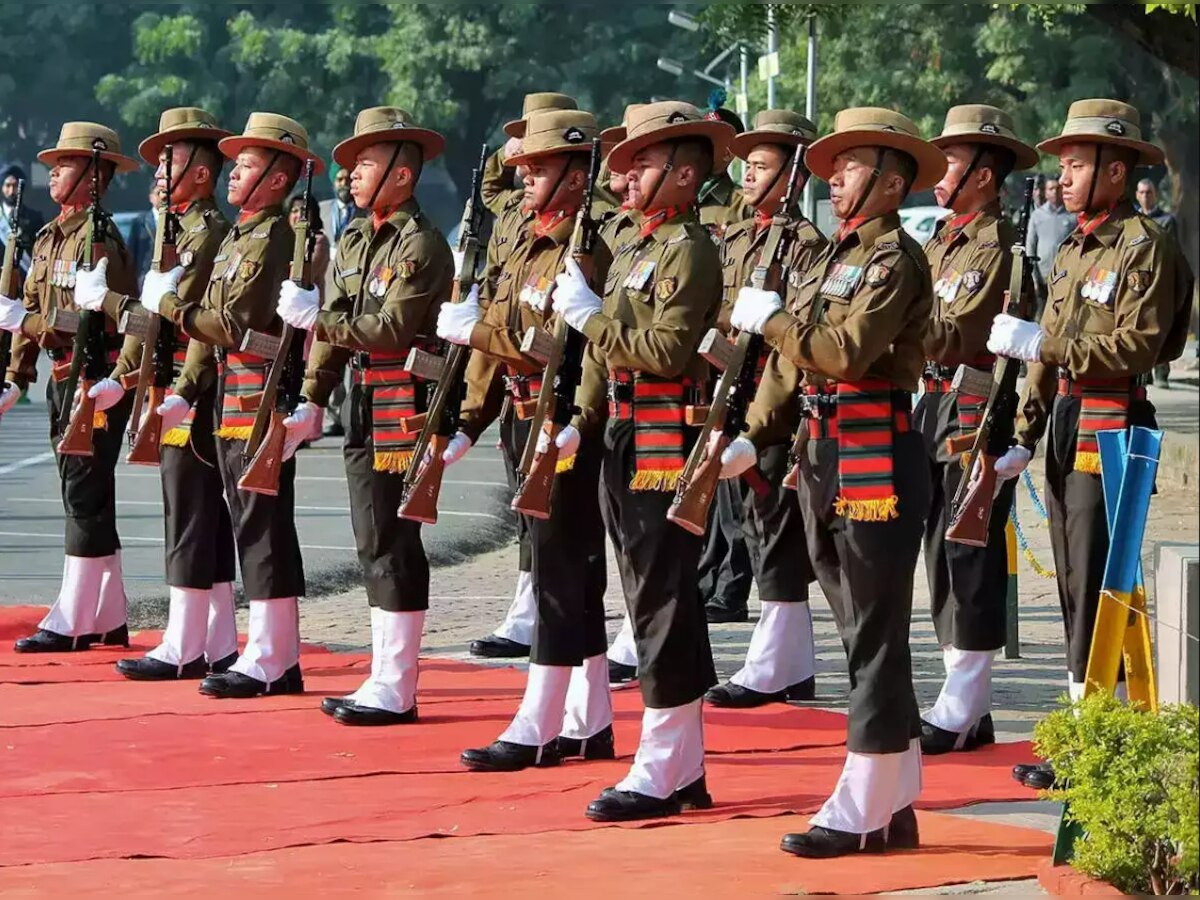 Assam Rifles Recruitment 2023: असम राइफल्स में बंपर भर्ती, 10वीं पास वाले भी कर सकते हैं अप्लाई; ये रही पूरी डिटेल