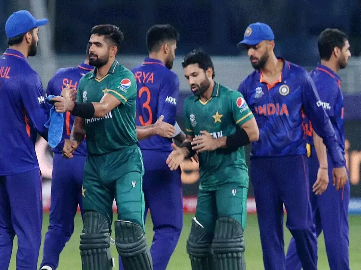 IND vs PAK: वर्ल्ड कप में भारत का रिकॉर्ड कायम, पाकिस्तान को 8वीं बार चटाई धूल 