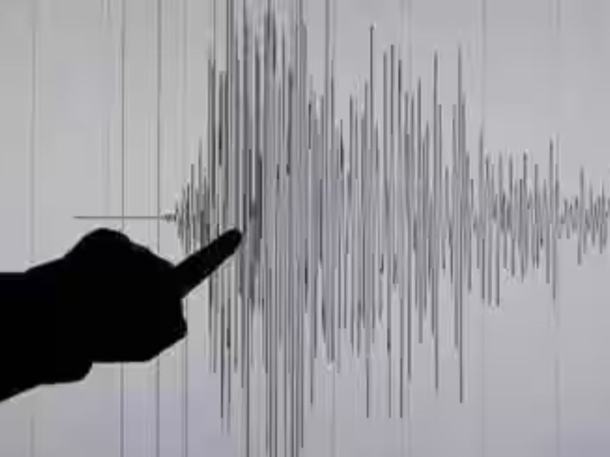 Earthquake: ଭୂକମ୍ପ ଝଟକାରେ ଥରିଲା ଦିଲ୍ଲୀ ସମେତ ପୁରା ଉତ୍ତର ଭାରତ