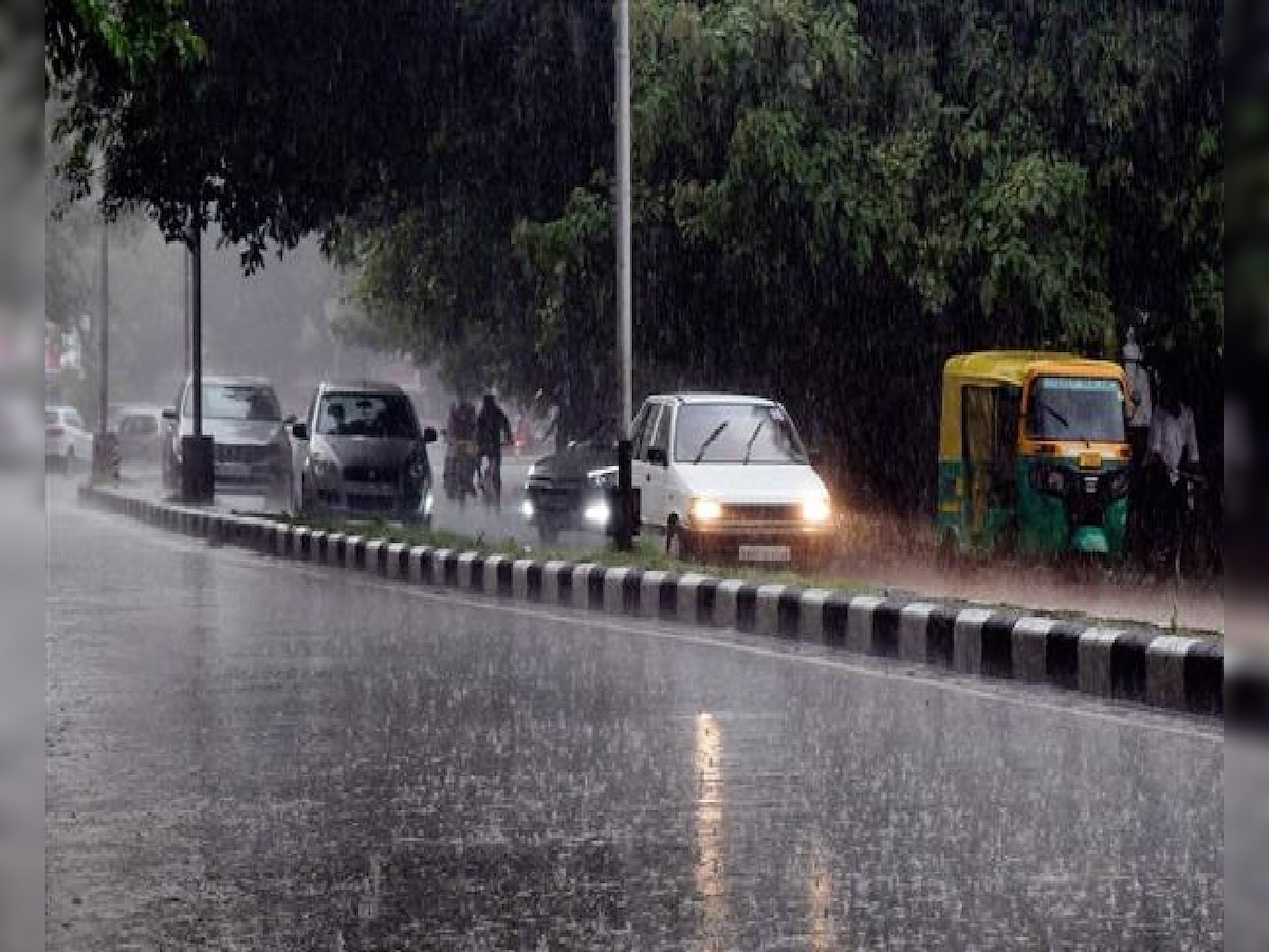 Haryana Rain: हरियाणा में बदला मौसम का मिजाज, कई जिलों में शुरू हुई बारिश, फतेहाबाद में ओलावृष्टि