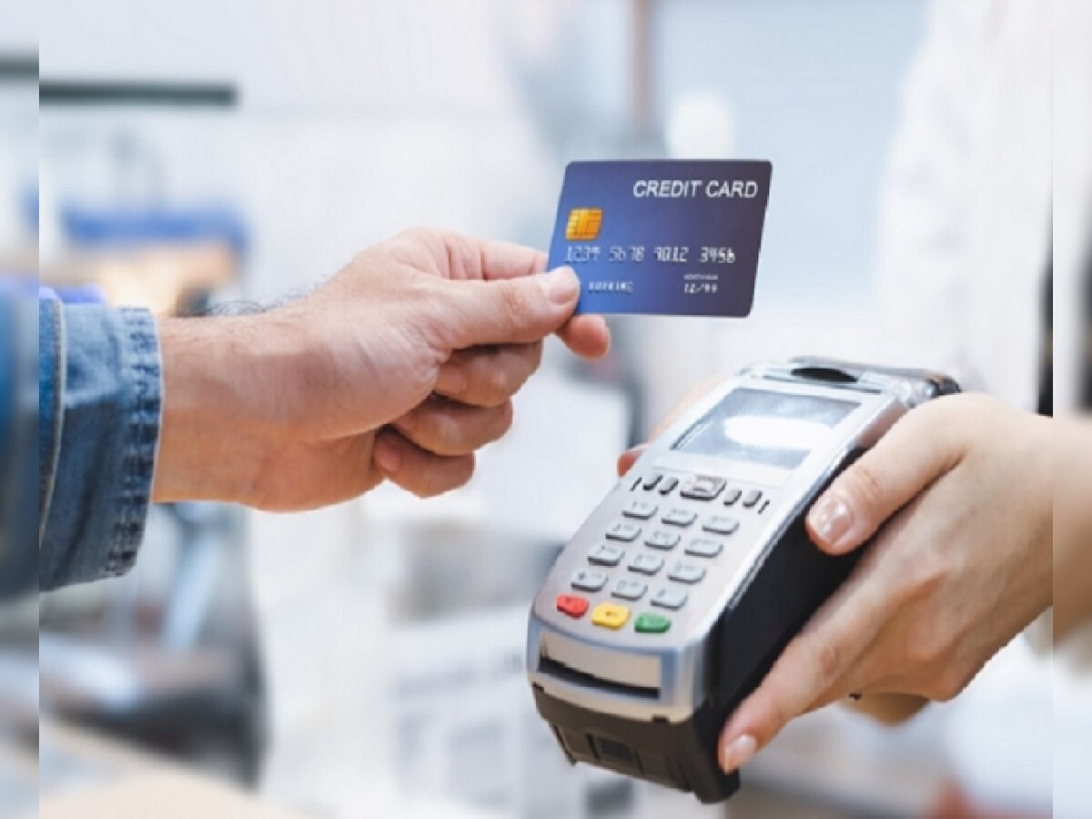 Credit Card: क्रेडिट कार्ड के इस्तेमाल के दौरान भूलकर भी न करें ये 5 काम, होगा नुकसान