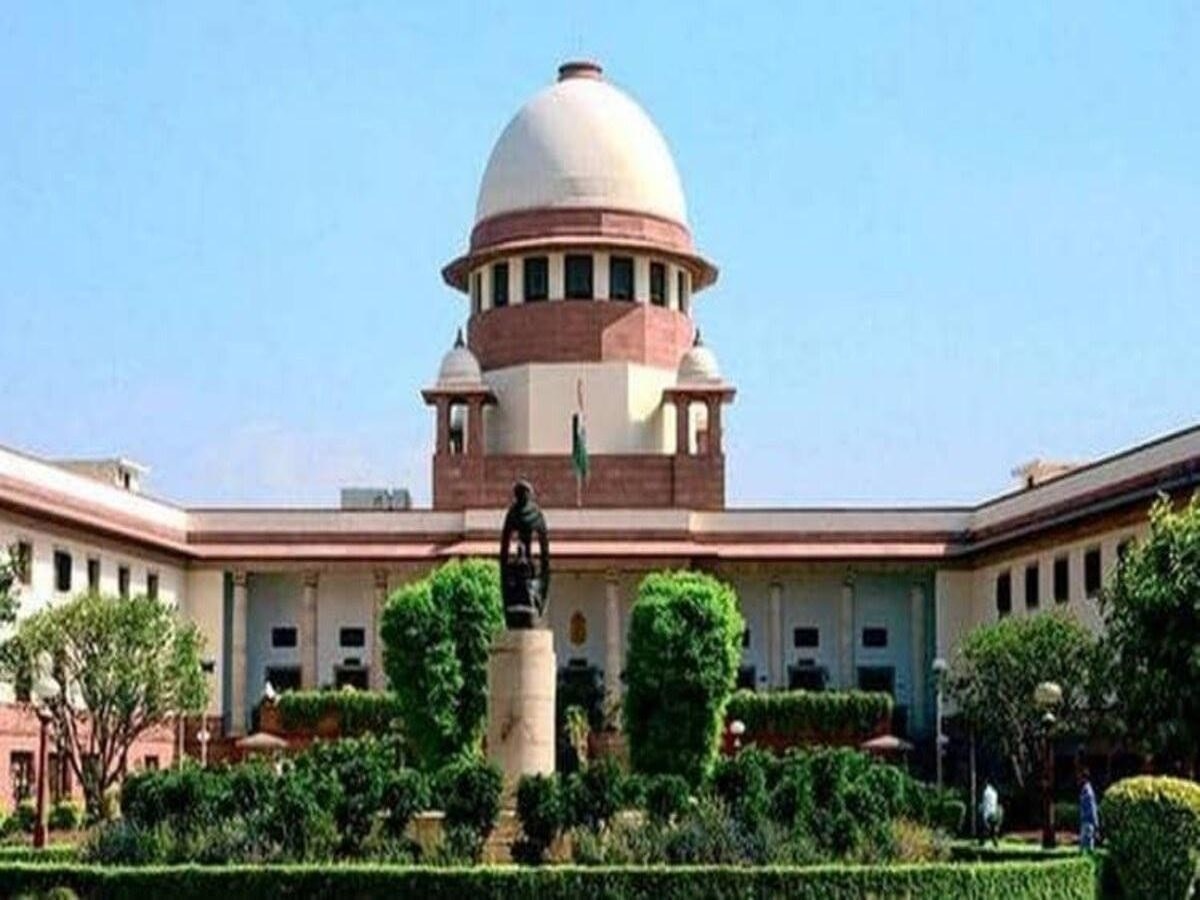Delhi Liquor Case: आबकारी नीति मामले में AAP को आरोपी बनाने पर विचार, ASG ने SC को बताया