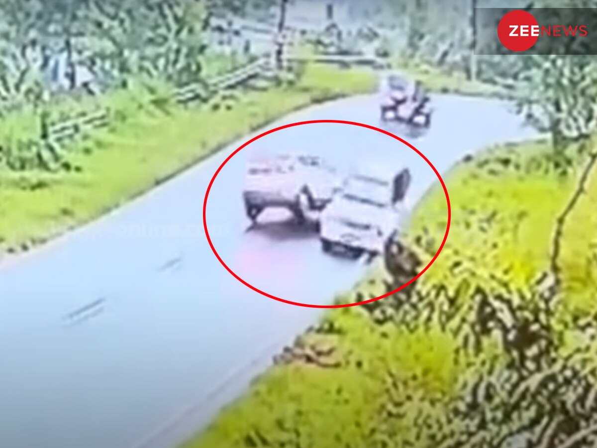 Accident Video: पहाड़ों पर गाड़ी चलाते समय कार ड्राइवर ने की सिर्फ एक गलती, यूं उड़ गई सामने वाली गाड़ी