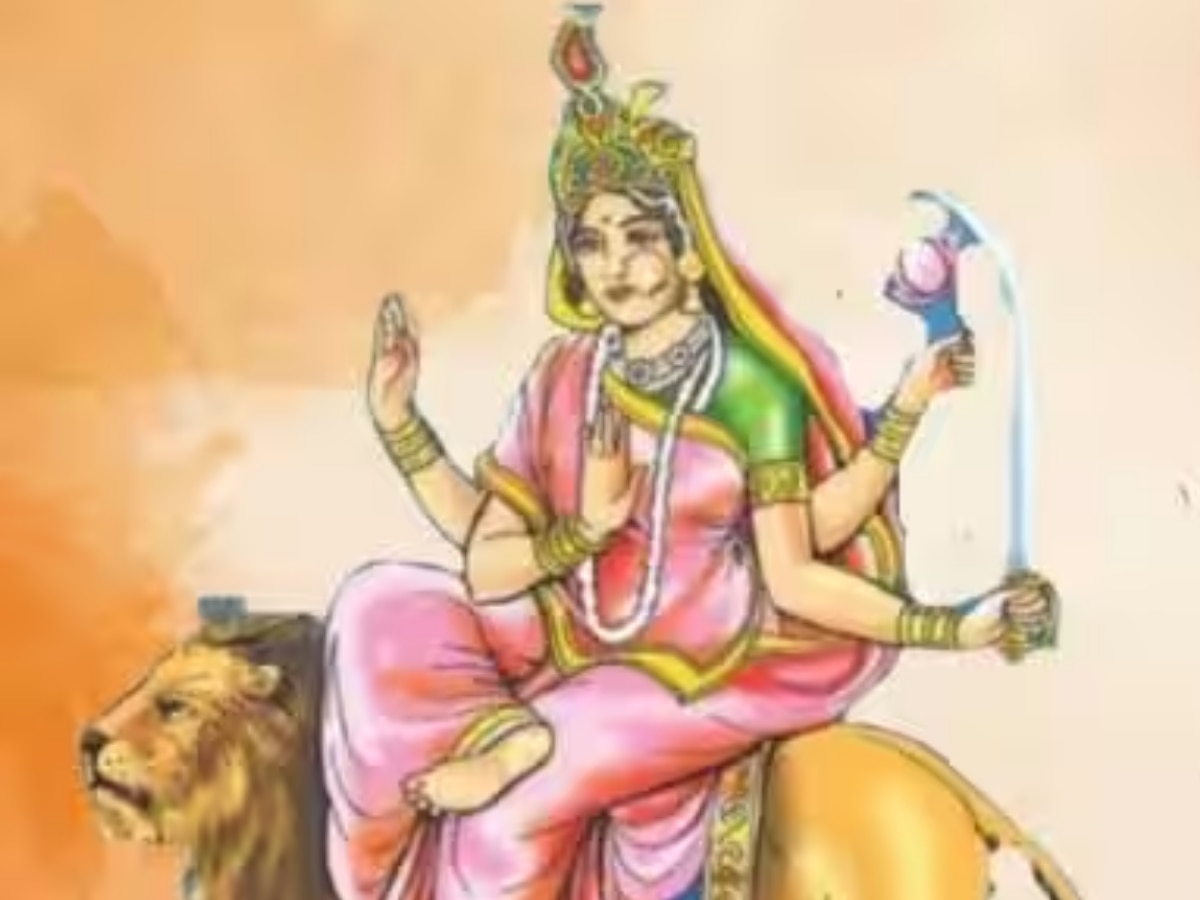 Navratri 2023 Day 3: तीसरे दिन ऐसे करें मां चंद्रघंटा की पूजा, लगाएं इसका भोग और इस मंत्र का करें जप