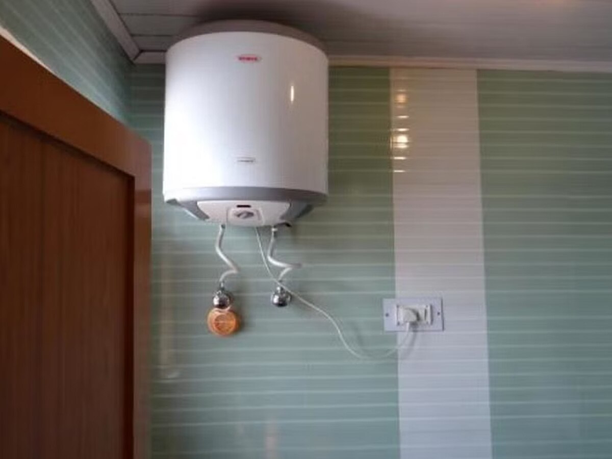 Geyser Blast Most Common Reasons Dont Do These 5 Mistakes बम की तरह फटेगा गीजर! नहाने से पहले