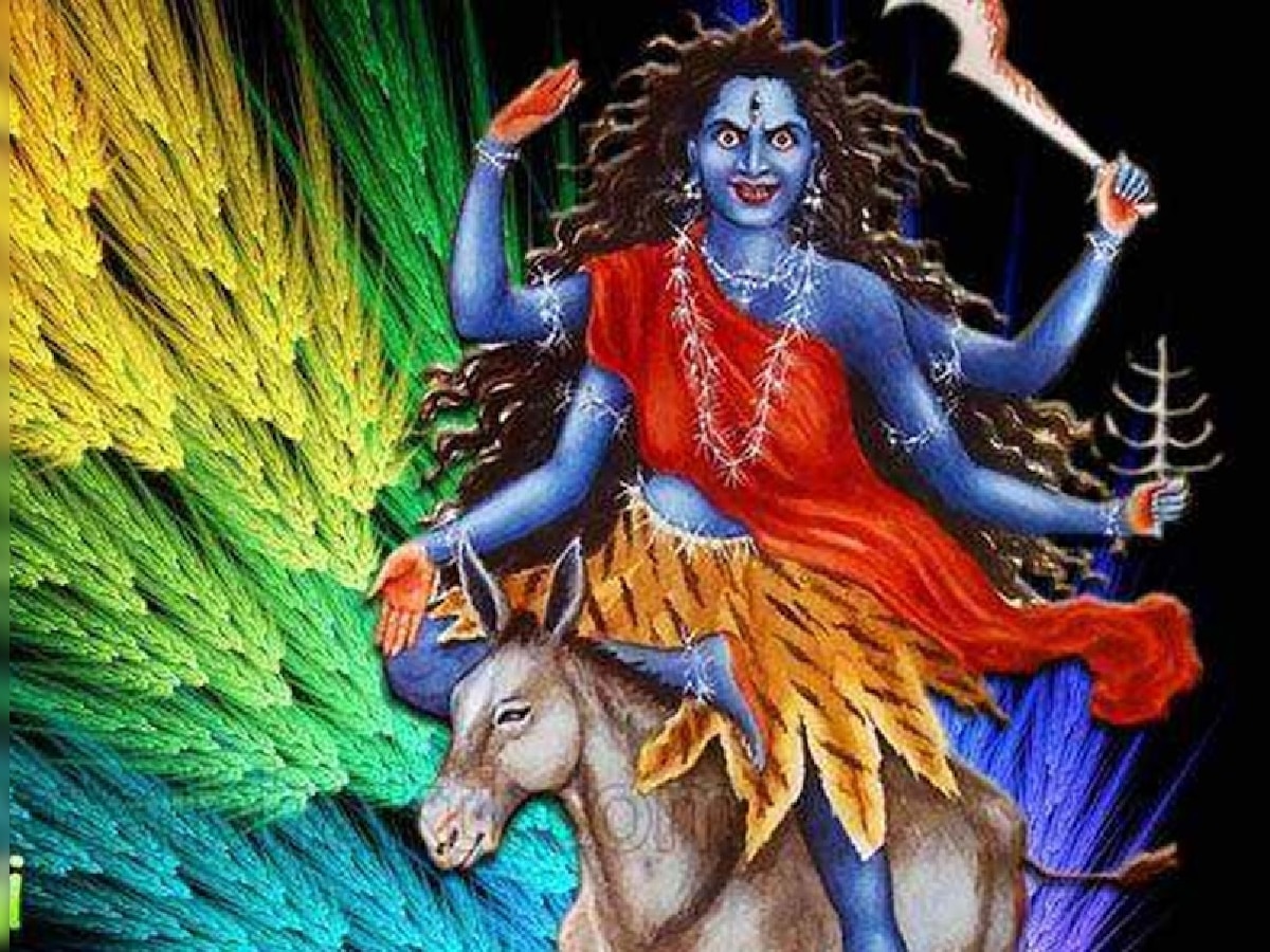 Maa Kalratri Puja Vidhi: नवरात्रि के सातवें दिन इस विधि से करें मां कालरात्रि की पूजा, शत्रुओं से मिलेगी मुक्ति