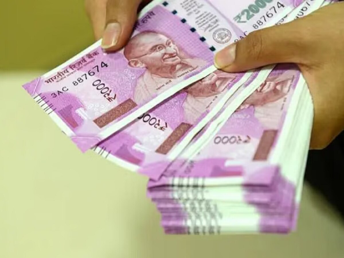 2000 Rupee Note Exchange