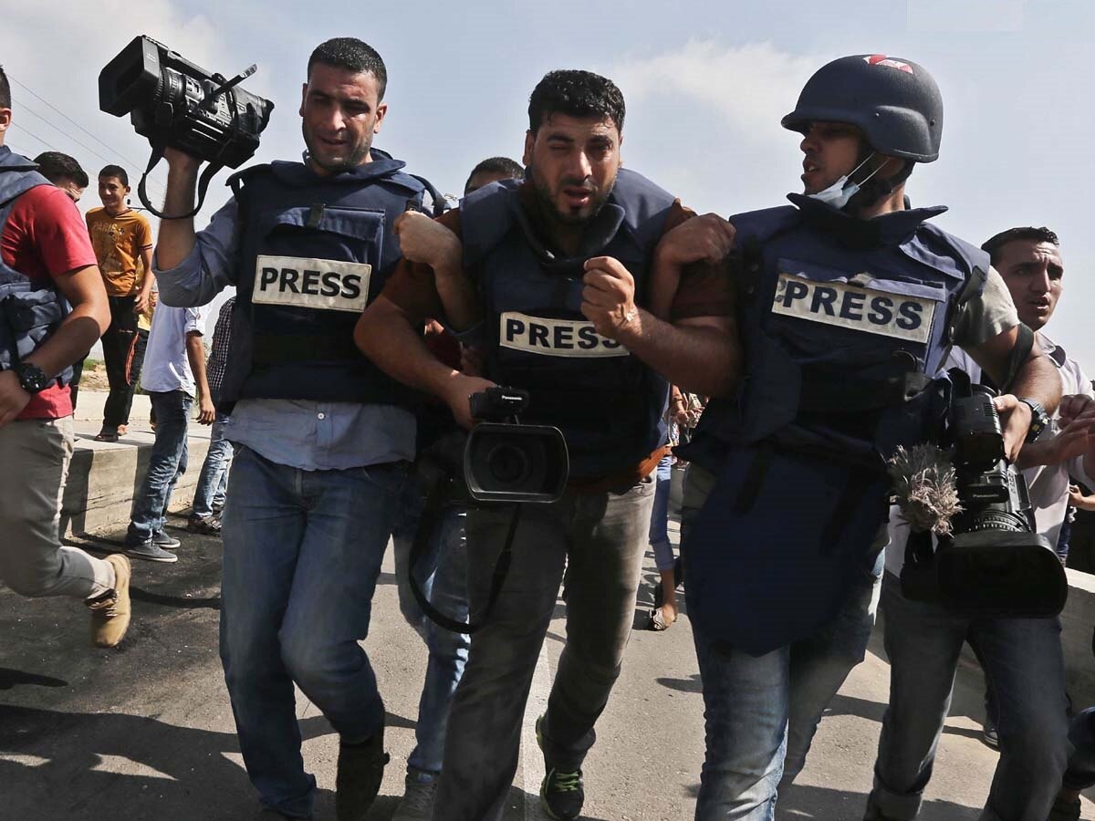 पत्रकारों का कब्रगाह बना ये इलाका, दो हफ्तों में 22 खबर नवीसों की मौत