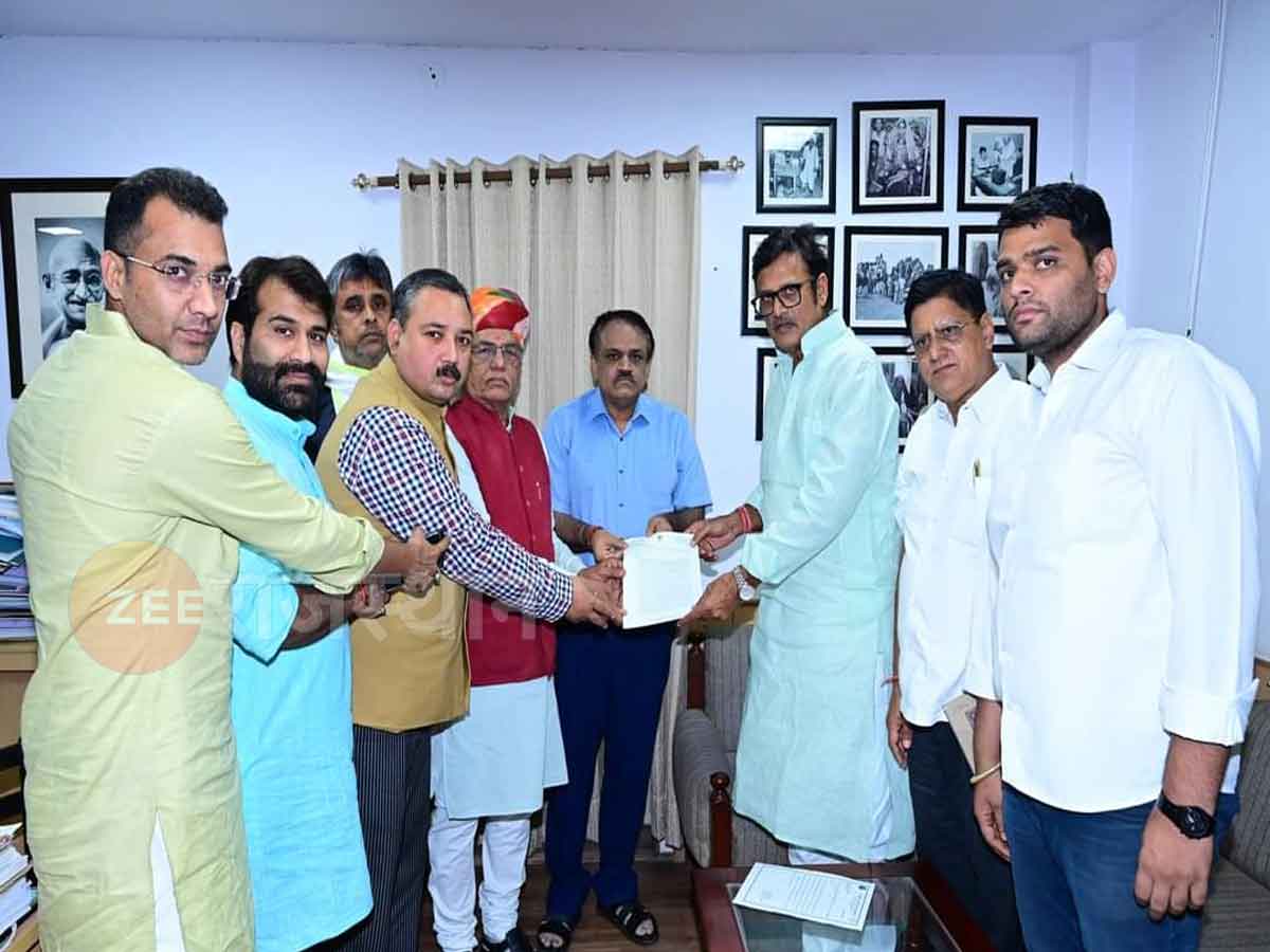 Rajasthan rajendra Rathore filed compalaint against Priyanka Gandhi in ...