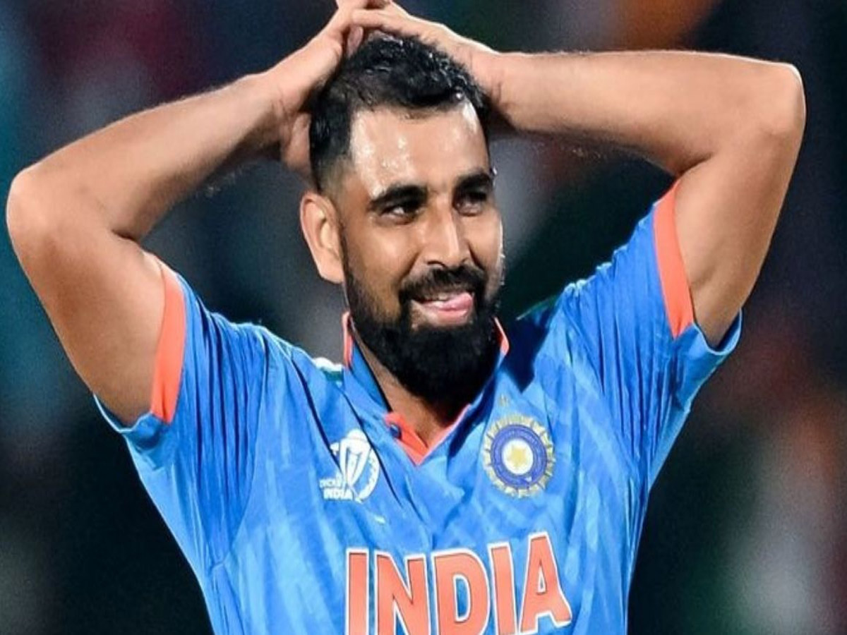 क्या Hardik Pandya की वापसी के बाद शमी को किया जाएगा ड्रॉप? अकरम ने कही बड़ी बात क्या Hardik Pandya की वापसी के बाद शमी को किया जाएगा ड्रॉप? अकरम ने कही बड़ी बात