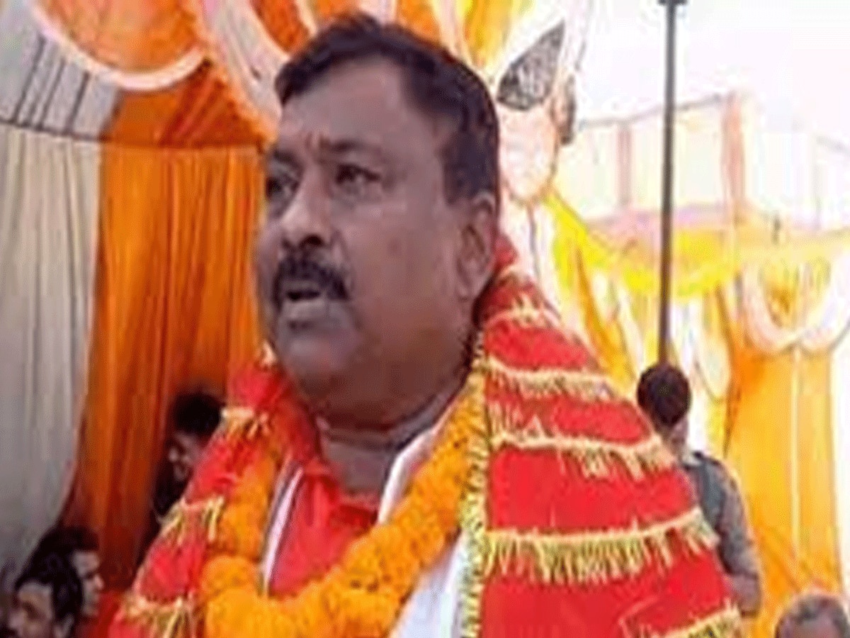 Jharkhand News:  बीजेपी MLA ने मुसलमानों को लेकर दिया विवादित बयान, कहा- टोपी और दाढ़ी वाले को दौड़ा-दौड़ा कर मारेंगे !