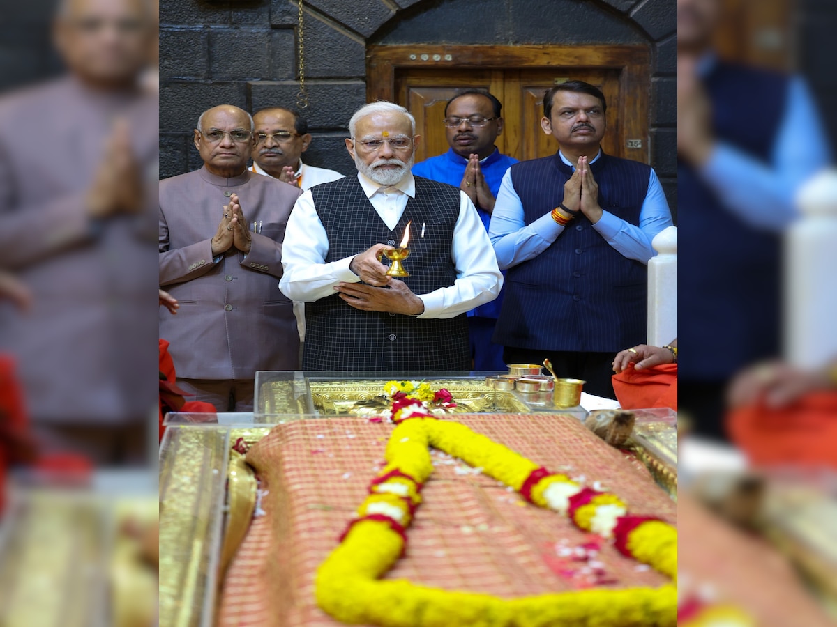 pm modi shirdi sai temple photos, Sai Baba Temple Maharashtra news ...