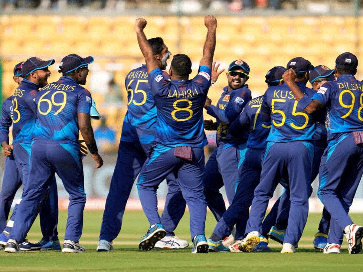 World Cup 2023 Points Table: श्रीलंका ने इंग्लैंड को हराकर प्वाइंट्स टेबल में किया उलट-फेर, पाकिस्तान की बढ़ी और मुश्किल