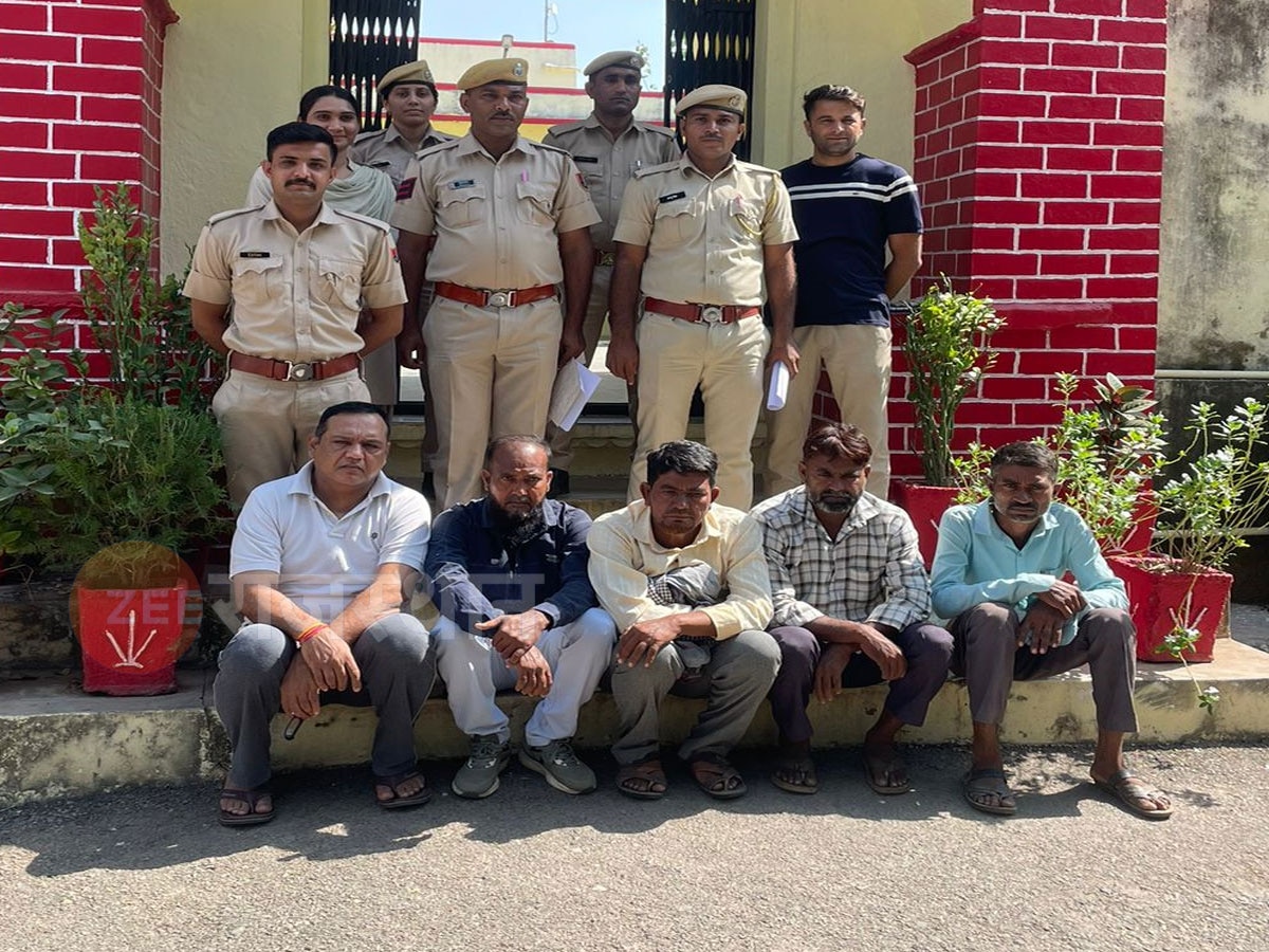 डूंगरपुर: पुलिस को बड़ी सफलता, कई सालों से फरार चार स्थायी वारंटी गिरफ्तार