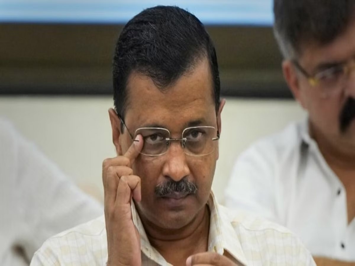 Arvind Kejriwa Summoned: मनीष सिसोदिया के बाद क्या अब अरविंद केजरीवाल का नंबर? ईडी ने भेजा समन