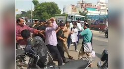 वाराणसी-लखनऊ के बाद इलाहाबाद विश्वविद्यालय में बवाल, चीफ प्रॉक्टर पर FIR की मांग तेज