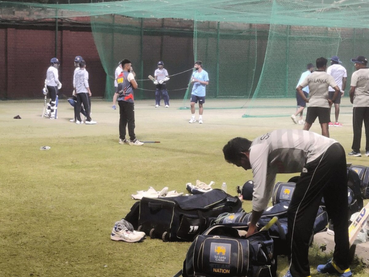  दिल्ली में खेले जाने वाले मैच पर छाया संकट, बांग्लादेश के बाद श्रीलंका ने रद्द किया प्रैक्टिस सेशन; जानें वजह 