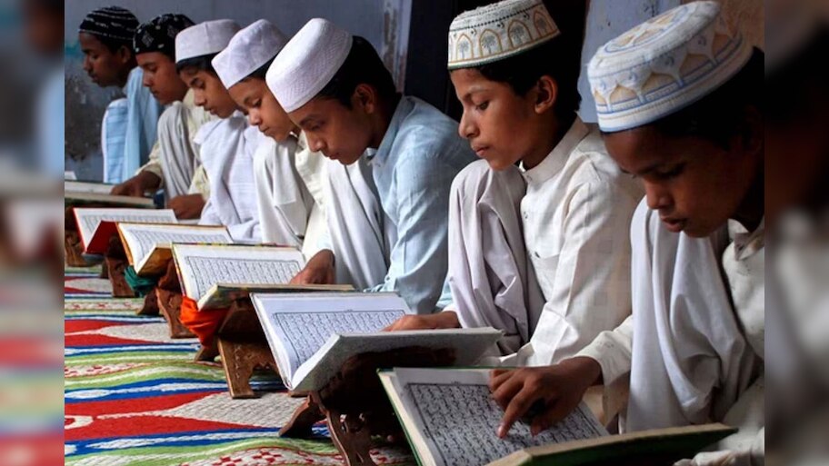 इस राज्य के मदरसों में 700 से ज्यादा पढ़ते हैं हिंदू बच्चे, जांच में हुआ खुलासा