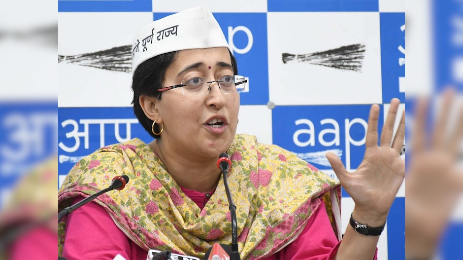 10 नवंबर तक बंद रहेंगे दिल्ली के स्कूल, शिक्षामंत्री ने इसलिए किया ऐलान