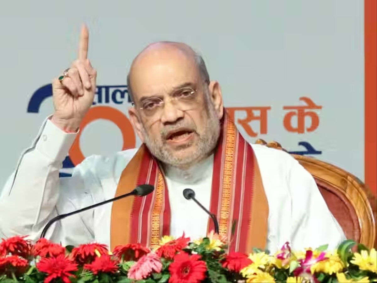 Amit Shah: अमित शाह ने नीतीश कुमार पर कसा तंज, कहा- प्रधानमंत्री बनने के लिए जनादेश के साथ खिलवाड़ किया