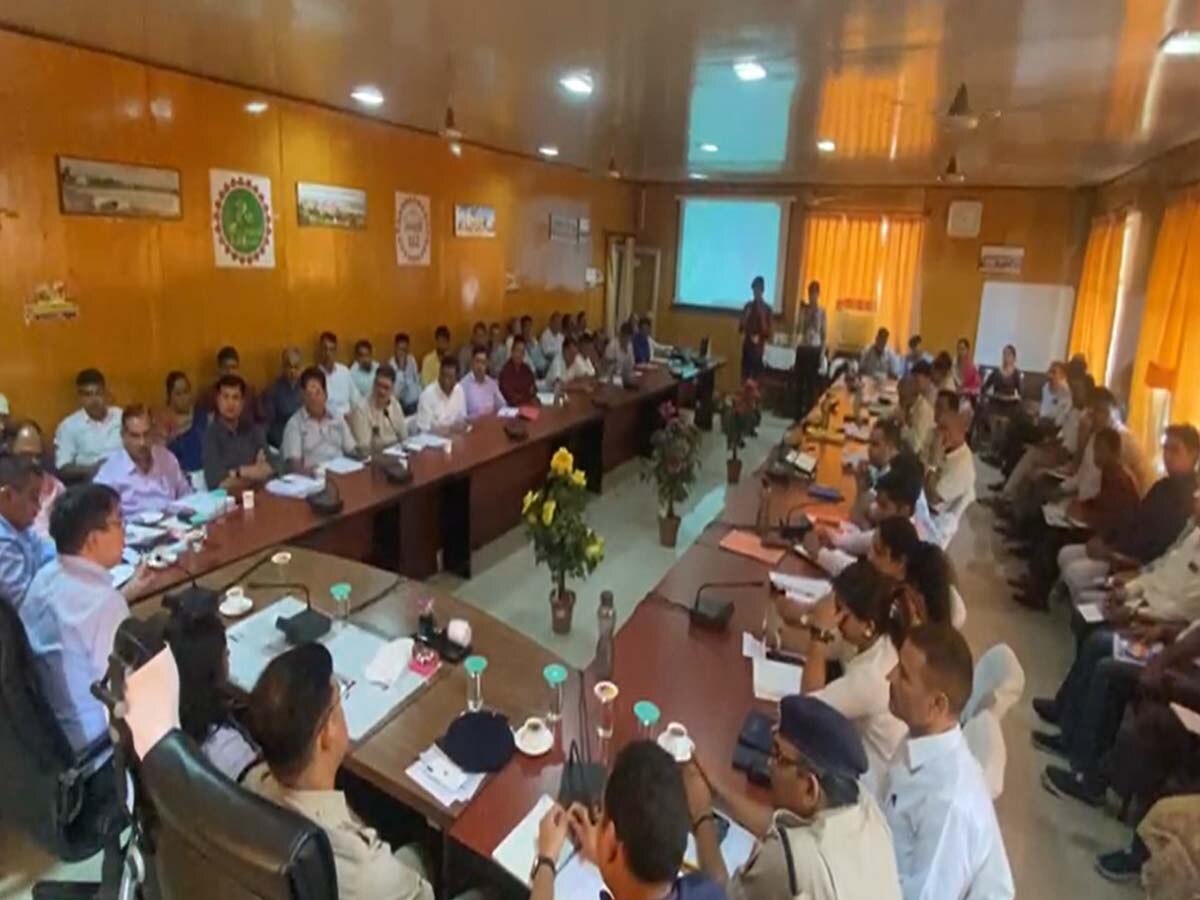 Rajsamand News: चुनाव पर्यवेक्षकों ने राजसमंद में की बैठक,तैयारियों की समीक्षा की 