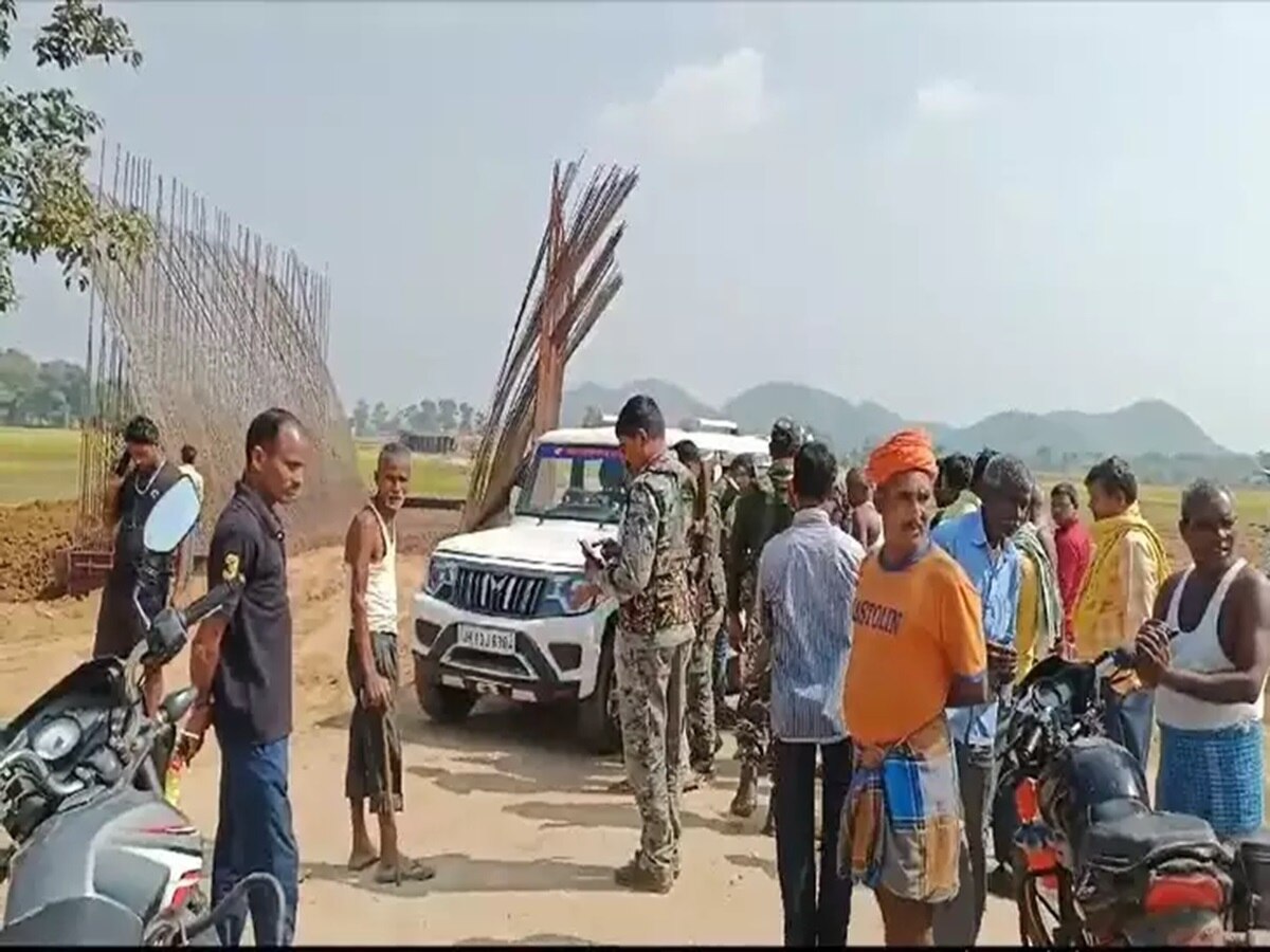 Jharkhand News: चतरा में रेलवे की कंस्ट्रक्शन साइट पर अंधाधुंध फायरिंग, गैंगस्टर अमन साहू के गिरोह ने ली जिम्मेदारी