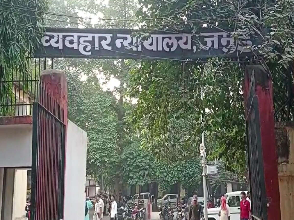 Two arrested for taking bail of a dead person from Jamui court know