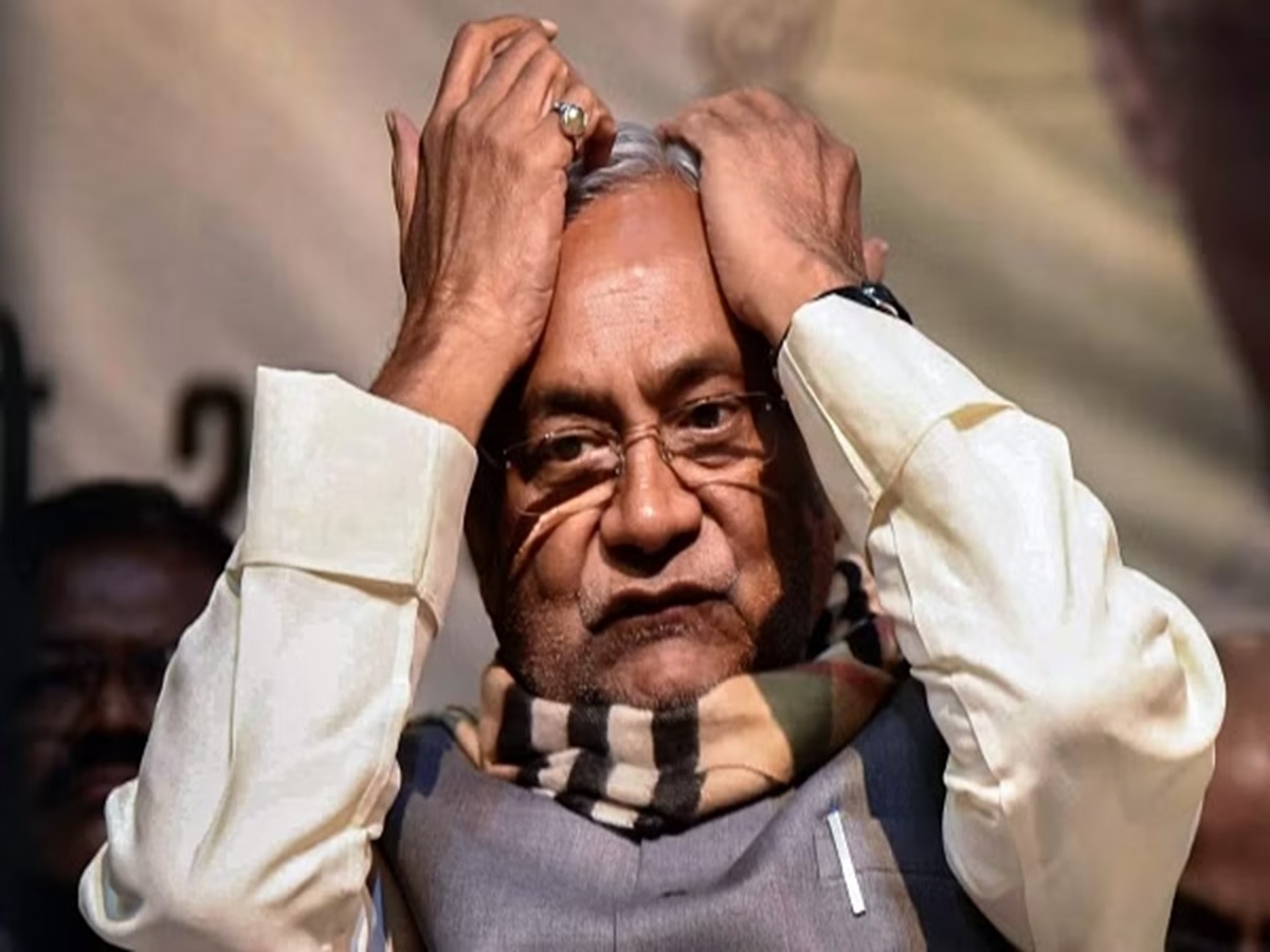 Bihar: कल 'सेक्स ज्ञान' और आज 'Sorry', 24 घंटे में कैसे पलटे नीतीश कुमार